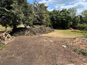 Photo 6- click for photo gallery